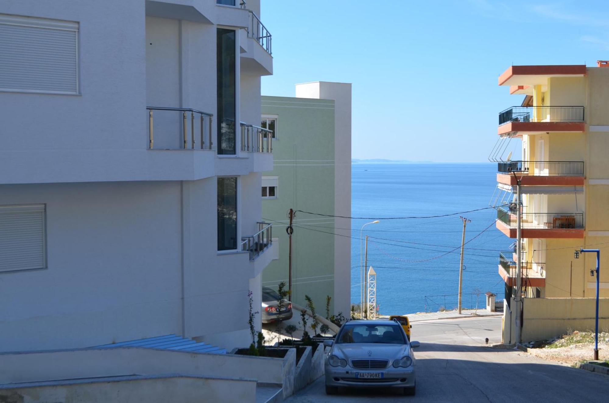 Brand New Apartments Sarandë Exterior foto